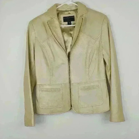 Bernardo Women's Leather Jacket Sz Small - Picture 1 of 8